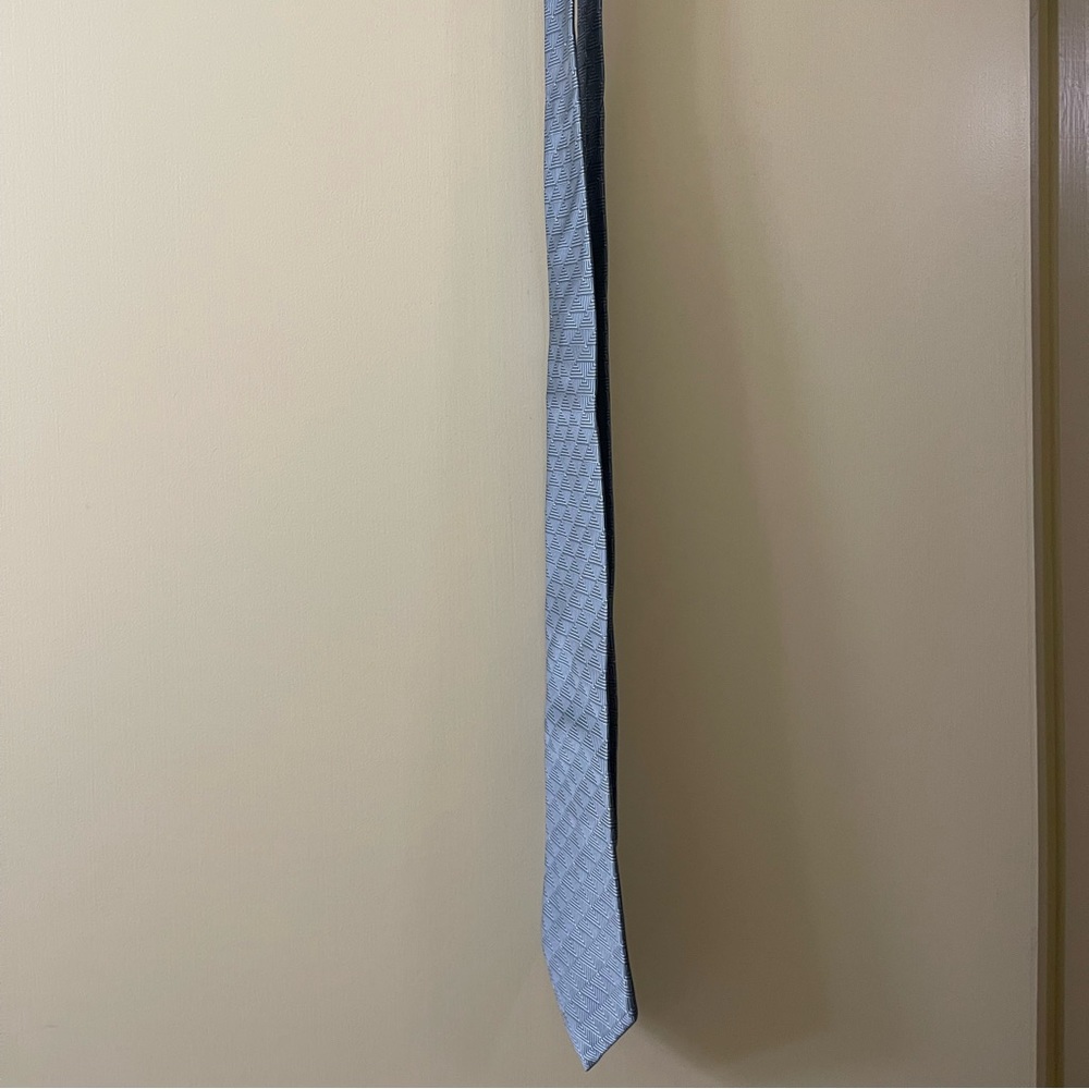 Jones New York tie